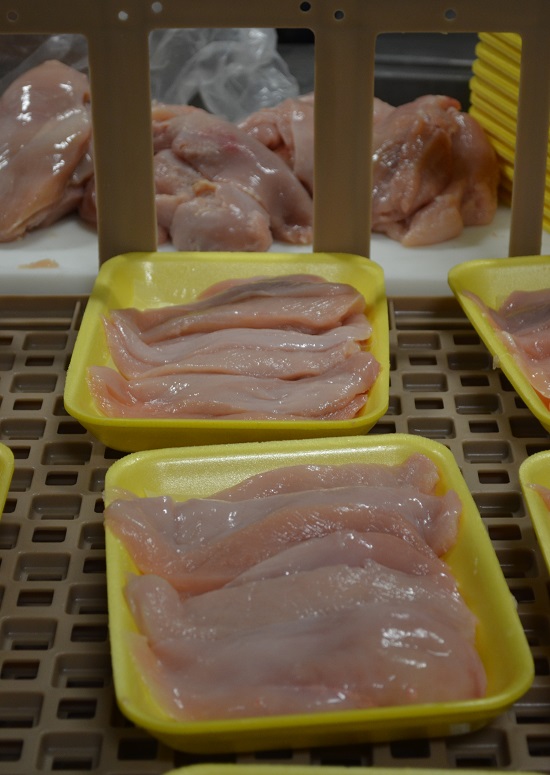 vertical chicken in tray packs